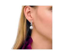 Girl with pearl silver Majorica earrings Lilit