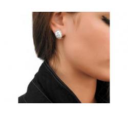 Girl with the Majorica pearl earrings Tender_golden silver