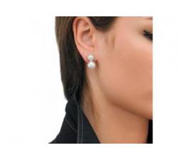 Girl with the Majorica silver earrings Ariel_white pearl