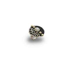 Silver pearl ring Tesoro Marino by spanish jewellry brand Bohemme