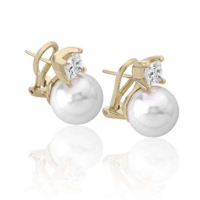 Gold Selene earrings with Majorica pearl